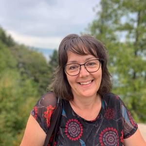 Meet your Posher, Laurence